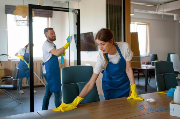 Finding the Right Cleaning Services Near You