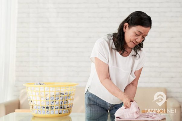 The Art of Comprehensive Room Cleaning